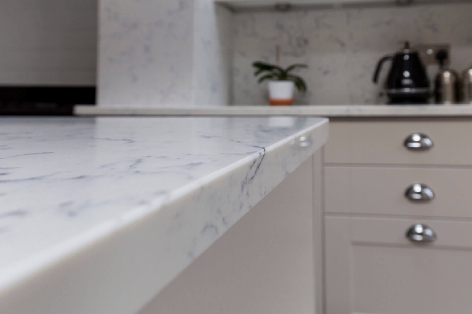 Topsco Explains How To Choose The Best Worktop Materials For Any Kitchen