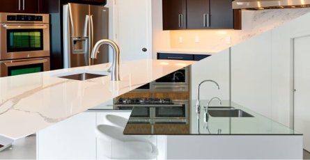 Quartz Worktops vs. Glass Worktops